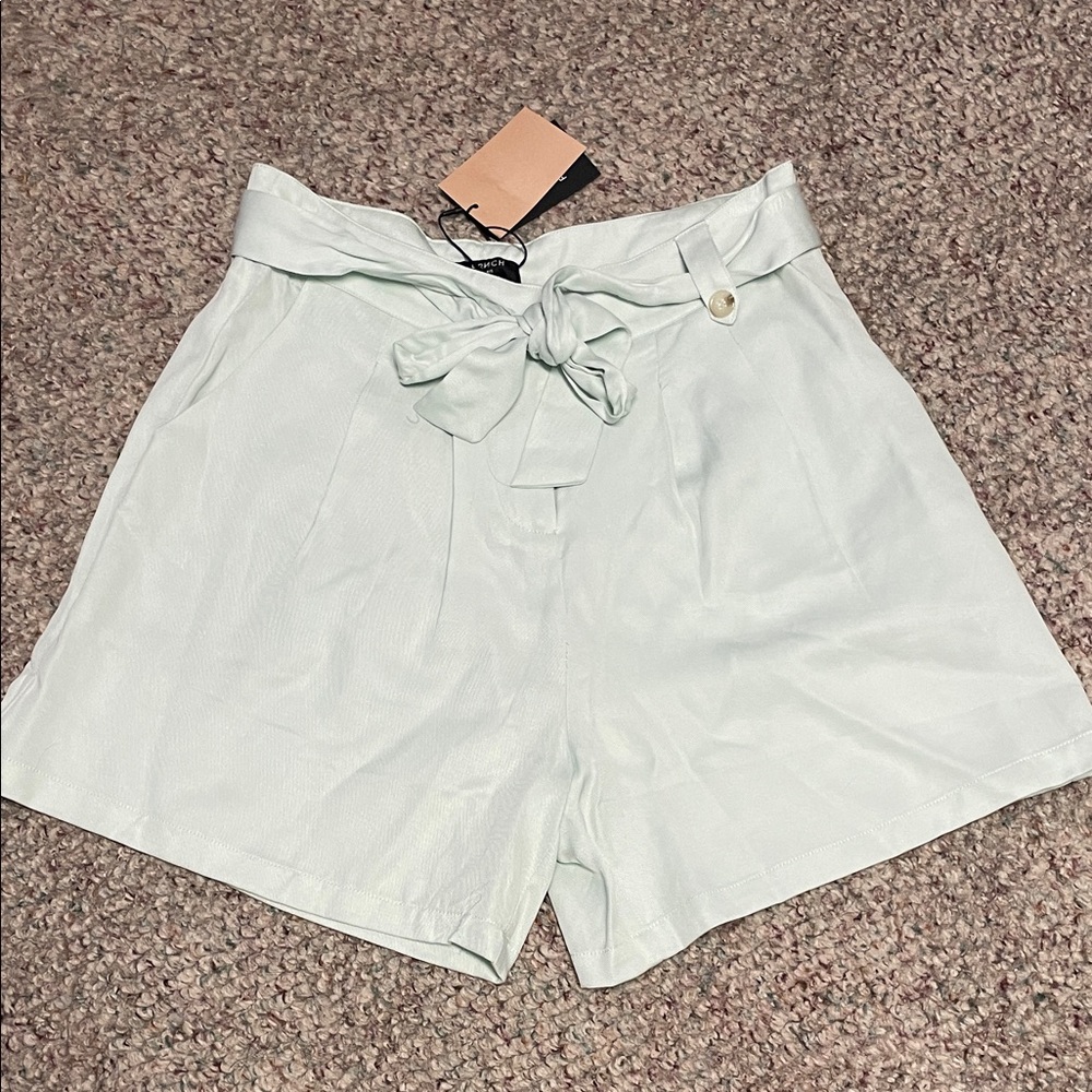 Frnch Paris pistachio Green Tie-Waist high rise Shorts- nwt